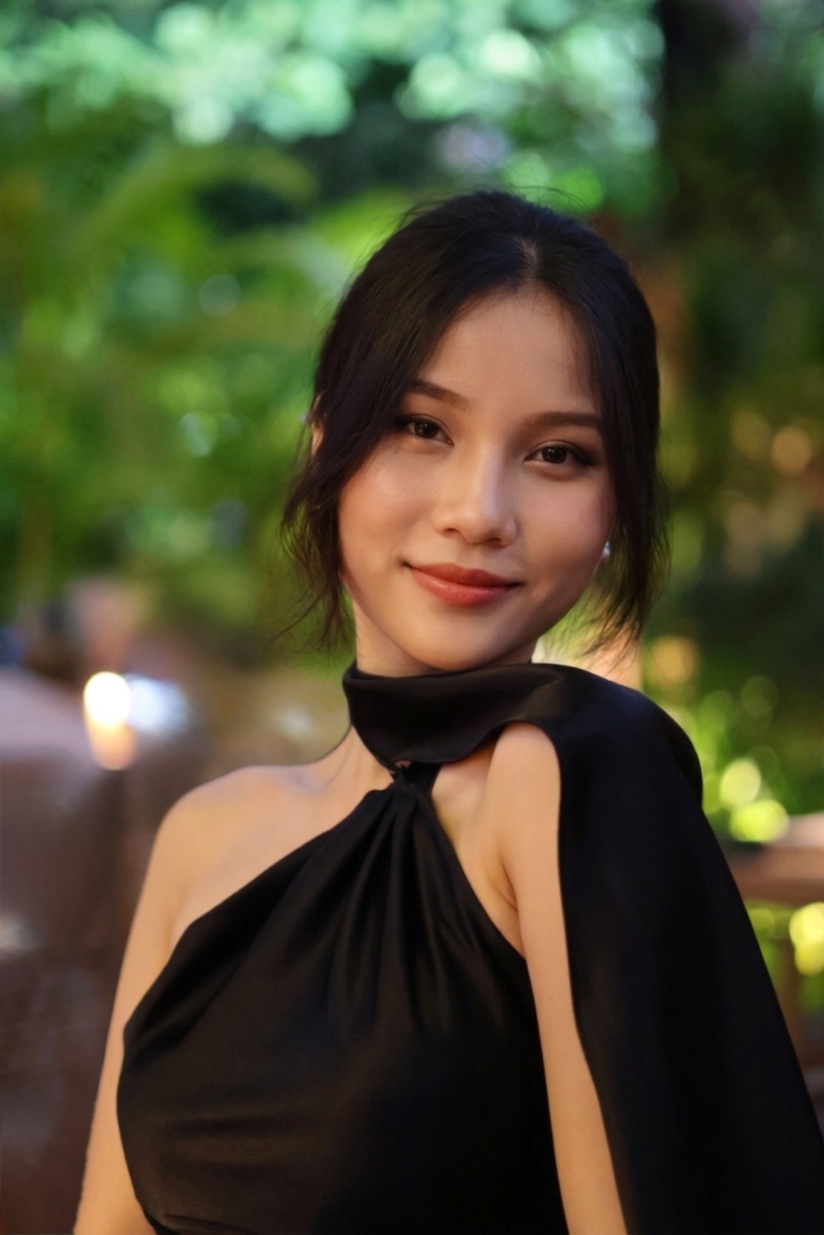 Chân dung Cao Huyền